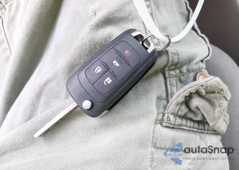 2014 Chevrolet Malibu 1Ls z USA, uszkodzony, nr VIN 1G11B5SL9EF105863